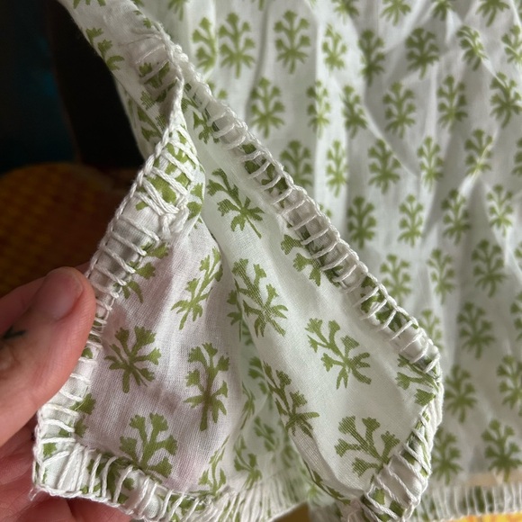 Green Floral Women's Tunic - Picture 9 of 16